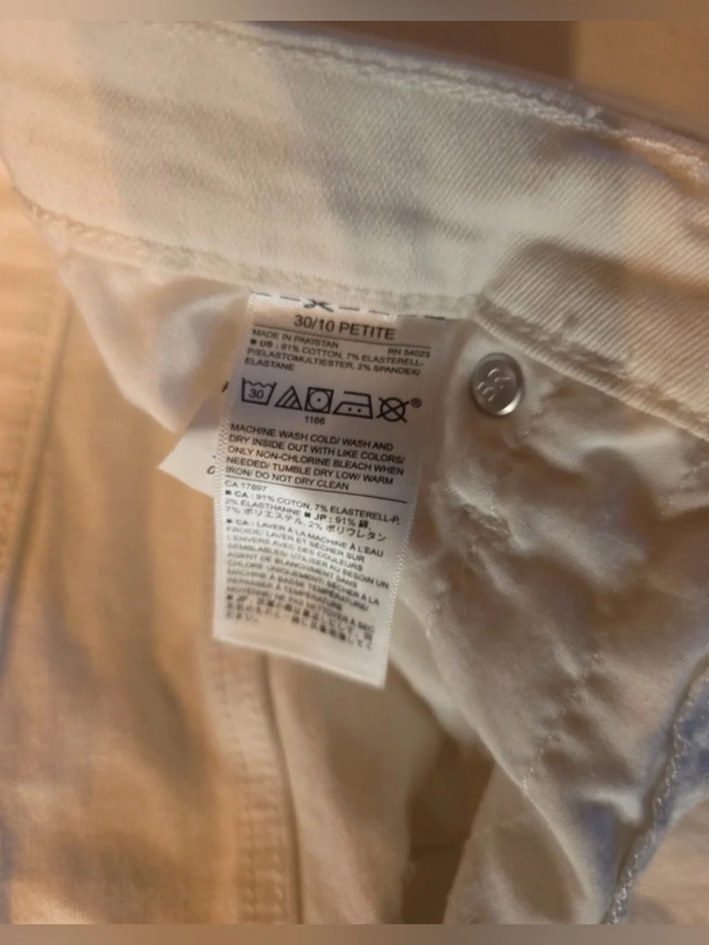 NWT-10waist 30 petite preppy, golf Banana Republic Women's White Skinny Jeans